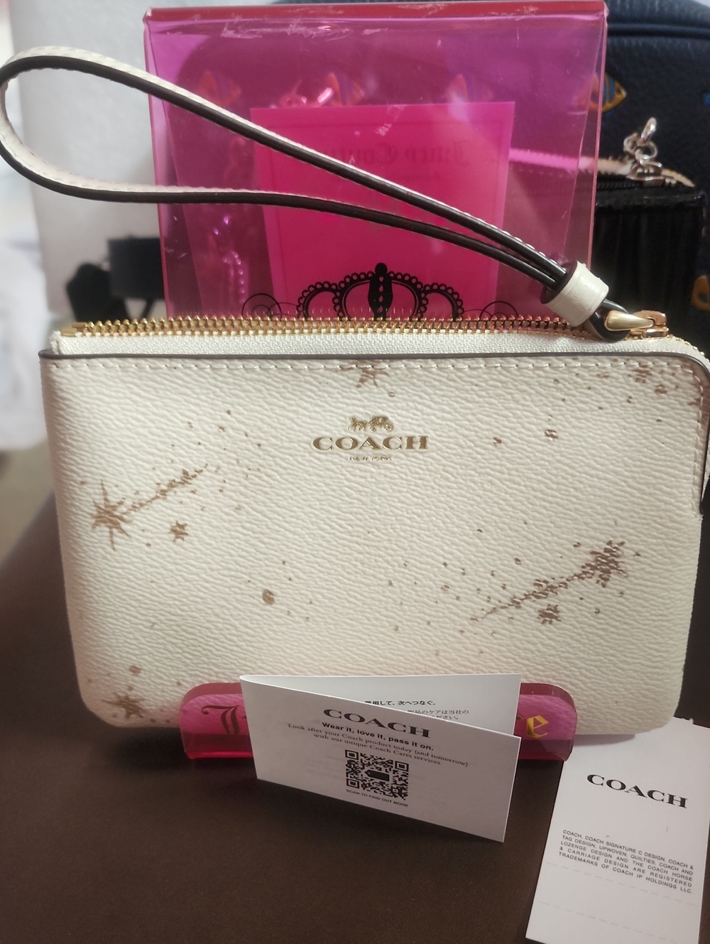 Coach Sellers Bundle Of 7 All New, No Call Outs, Over 900$ Retail - Picture 14 of 16